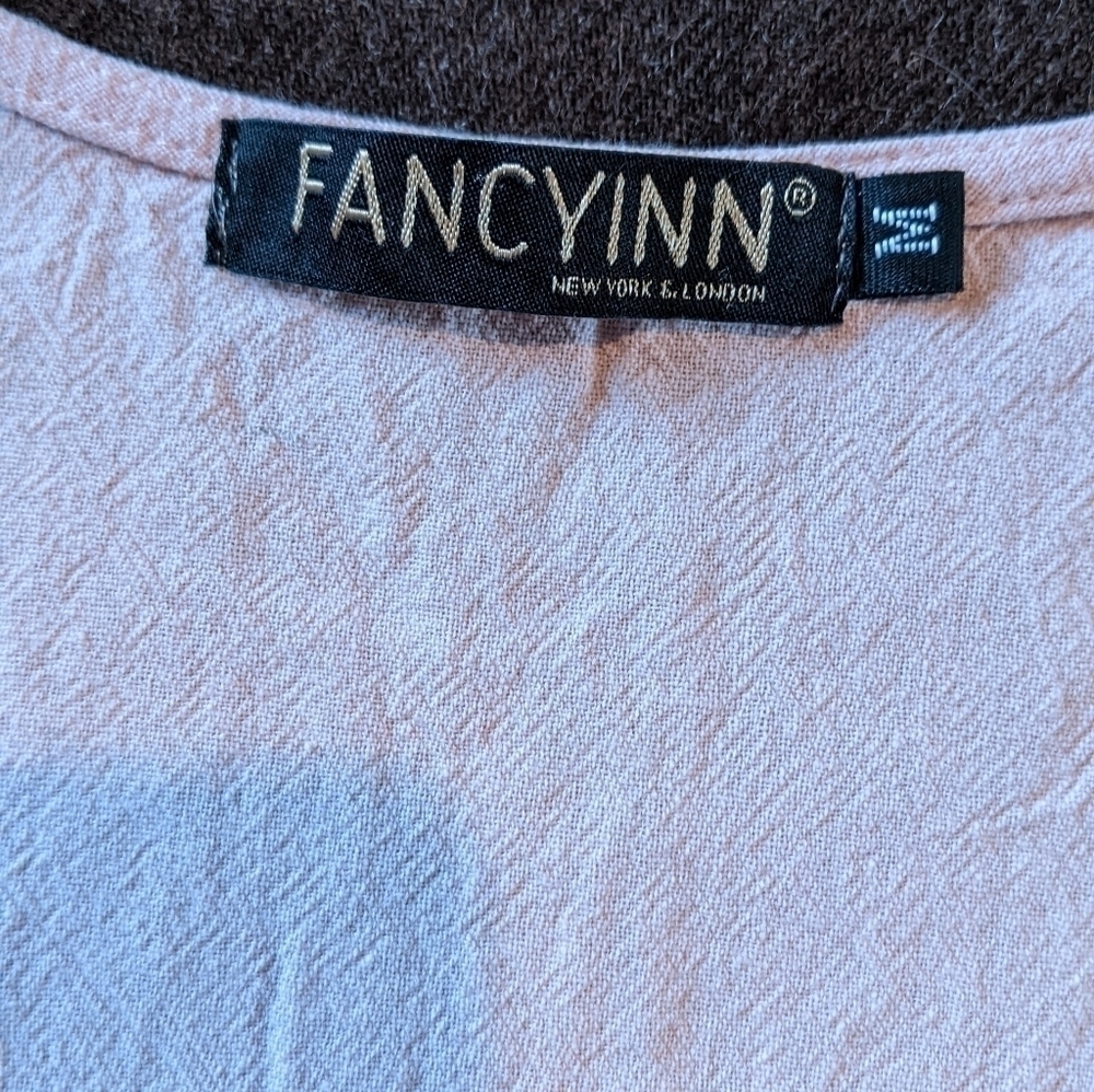 Fancyinn Pink Ruffled Crop Top Medium - Picture 3 of 6